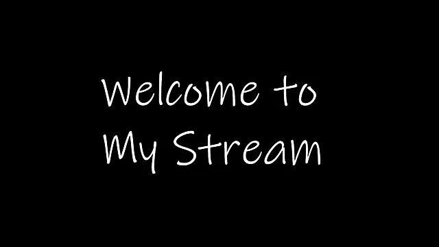 Snapshot of immoralbitch chatting on 12-18-25, 02:12 immoralbitch online show from 12-18-25, 02:12