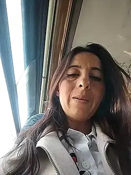 AlessiaRinaldi  online show from 02-11-26, 08:25