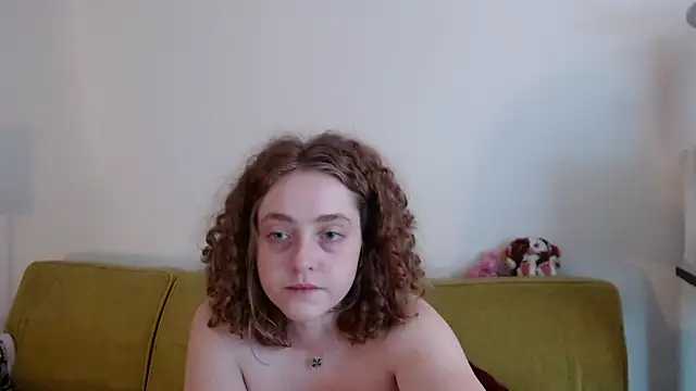 DeliaBlew online show from 05-31-26, 12:12