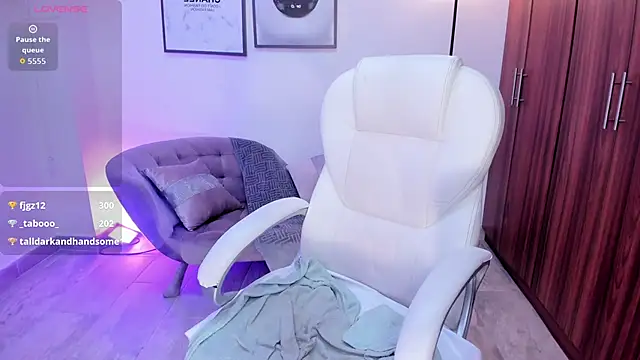 Snapshot of alana_martiins chatting on 02-22-26, 09:19 alana martiins online show from 02-22-26, 09:19