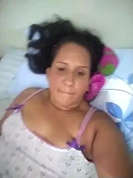 Snapshot of NenaCarters chatting on 12-04-25, 06:49 NenaCarters online show from 12-04-25, 06:49