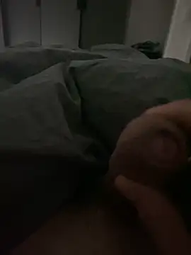 Snapshot of Magicboysz chatting on 12-04-25, 07:39 Magicboysz online show from 12-04-25, 07:39