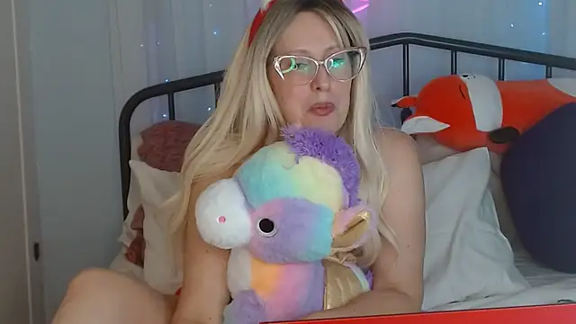 Katina-LoveJoy online show from 12-19-25, 12:50