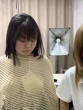 Snapshot of Ayanan666 chatting on 12-18-25, 08:53 Ayanan666 online show from 12-18-25, 08:53