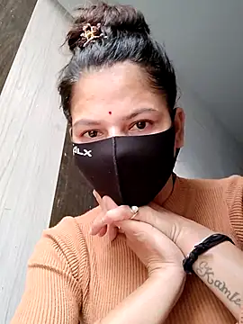 Snapshot of RADHIKA-1143 chatting on 12-02-25, 01:55 RADHIKA-1143 online show from 12-02-25, 01:55