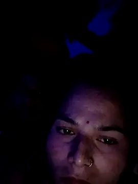 Snapshot of RADHIKA-1143 chatting on 12-20-25, 06:37 RADHIKA-1143 online show from 12-20-25, 06:37