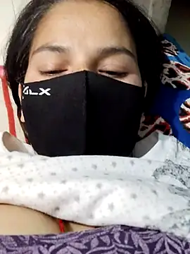 Snapshot of RADHIKA-1143 chatting on 01-05-26, 06:55 RADHIKA-1143 online show from 01-05-26, 06:55