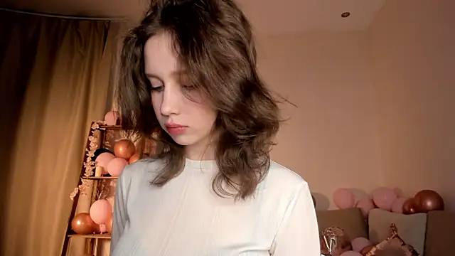 LachelleFrommer online show from 02-15-26, 01:13