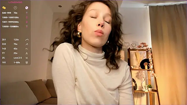 LachelleFrommer online show from 04-17-26, 05:43