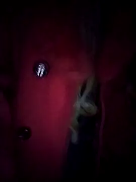 Snapshot of iam-eli chatting on 12-22-25, 11:40 iam-eli online show from 12-22-25, 11:40