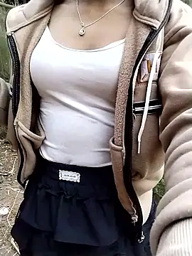 Snapshot of iam-eli chatting on 01-11-26, 01:21 iam-eli online show from 01-11-26, 01:21