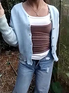 Snapshot of iam-eli chatting on 01-13-26, 09:25 iam-eli online show from 01-13-26, 09:25