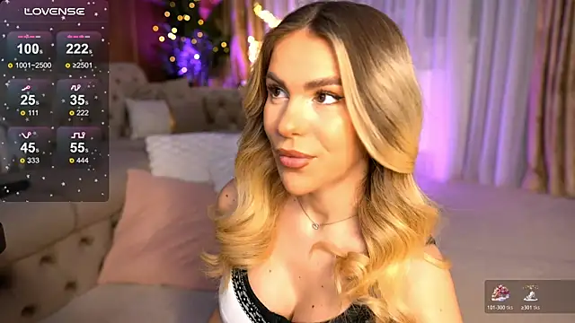 ChloeVelvetx online show from 12-18-25, 09:32