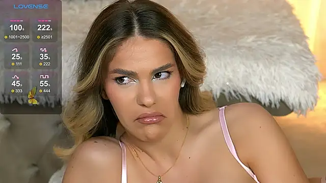 ChloeVelvetx online show from 04-21-26, 01:42