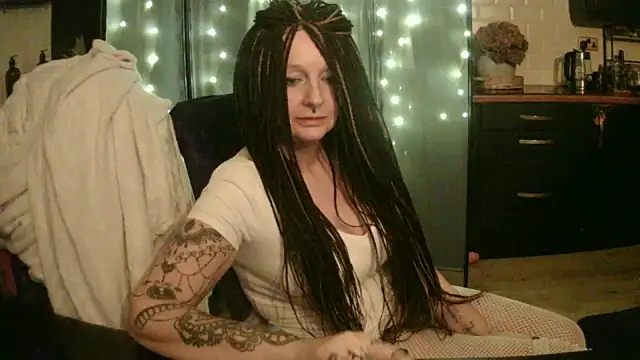 Snapshot of pixxiexo chatting on 02-01-26, 11:03 pixxiexo online show from 02-01-26, 11:03