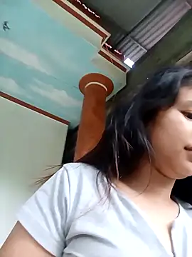 Snapshot of Pretty-haert chatting on 04-22-26, 11:17 Pretty-haert online show from 04-22-26, 11:17