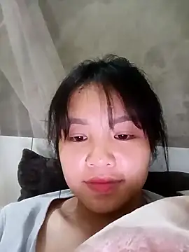Snapshot of Pretty-haert chatting on 05-07-26, 02:39 Pretty-haert online show from 05-07-26, 02:39