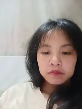 Snapshot of Pretty-haert chatting on 05-19-26, 02:34 Pretty-haert online show from 05-19-26, 02:34