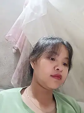 Snapshot of Pretty-haert chatting on 05-29-26, 04:32 Pretty-haert online show from 05-29-26, 04:32