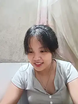 Snapshot of Pretty-haert chatting on 05-31-26, 01:51 Pretty-haert online show from 05-31-26, 01:51