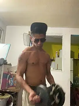 Snapshot of ivanmoremore chatting on 03-29-26, 08:25 ivanmoremore online show from 03-29-26, 08:25