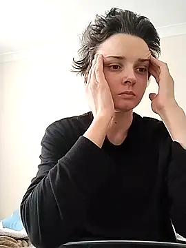 Amy01112 online show from 04-19-26, 12:48