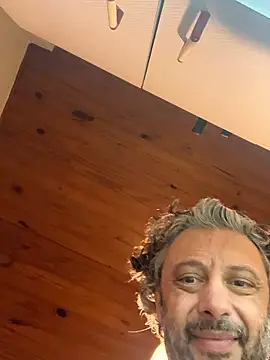 Snapshot of Petebulimia chatting on 01-12-26, 01:55 Petebulimia online show from 01-12-26, 01:55