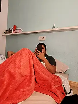 Snapshot of Luna_Leroy chatting on 12-02-25, 01:33 Luna Leroy online show from 12-02-25, 01:33