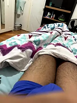 Snapshot of DipKing chatting on 11-30-25, 02:32 DipKing online show from 11-30-25, 02:32