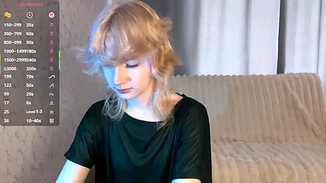 Snapshot of MargyDejong chatting on 04-24-26, 12:07 MargyDejong online show from 04-24-26, 12:07