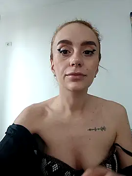 ellie-blue online show from 12-01-25, 09:14