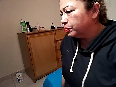 pamela 08 online show from 12-20-25, 03:13