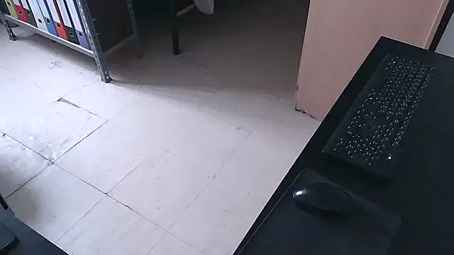 Snapshot of TRESBONNEBITE chatting on 02-11-26, 02:44 TRESBONNEBITE online show from 02-11-26, 02:44