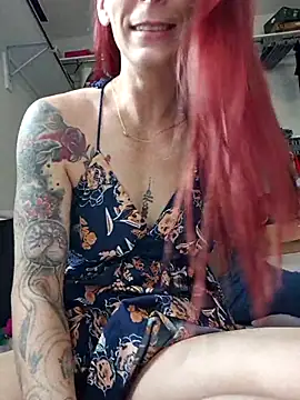 Snapshot of poleslut69 chatting on 07-28-26, 03:21 poleslut69 online show from 07-28-26, 03:21