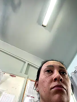 Snapshot of Deusaindia chatting on 12-16-25, 01:38 Deusaindia online show from 12-16-25, 01:38