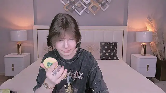 YONA WINK online show from 03-14-26, 08:14