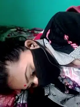 Snapshot of Big_hot44 chatting on 01-08-26, 04:59 Big hot44 online show from 01-08-26, 04:59