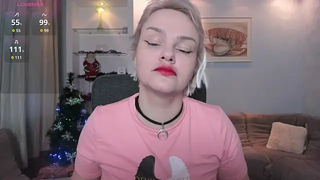 Snapshot of KamillaJei chatting on 01-09-26, 05:54 KamillaJei online show from 01-09-26, 05:54