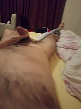 Snapshot of Spencgrab chatting on 12-19-25, 09:33 Spencgrab online show from 12-19-25, 09:33