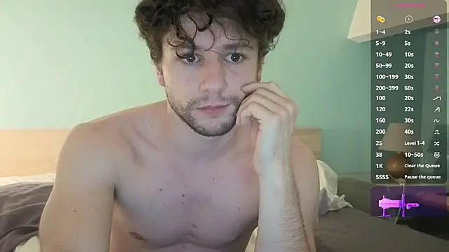 Snapshot of EvanIz101 chatting on 01-07-26, 11:51 EvanIz101 online show from 01-07-26, 11:51