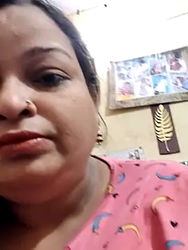 Sexey-Model21 online show from 04-13-26, 06:30