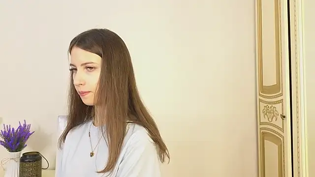 UmbraElyon online show from 03-08-26, 07:45