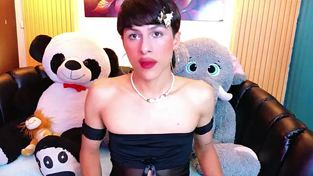 Snapshot of StormLuxX chatting on 08-05-26, 12:08 StormLuxX online show from 08-05-26, 12:08