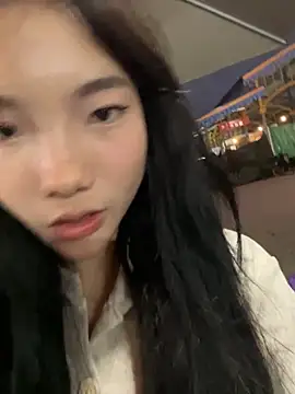 r-u-ok online show from 12-02-25, 11:11