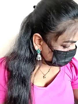 Snapshot of Tamil_Shara chatting on 04-11-26, 08:07 Tamil Shara online show from 04-11-26, 08:07