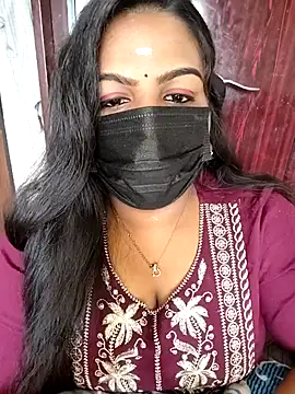 Snapshot of Tamil_Shara chatting on 05-25-26, 08:53 Tamil Shara online show from 05-25-26, 08:53