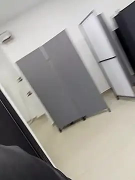 Snapshot of Maira-11 chatting on 12-16-25, 12:10 Maira-11 online show from 12-16-25, 12:10