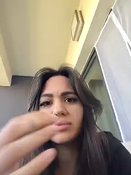 SiennaLuxexx online show from 04-19-26, 09:30