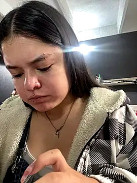 Camila Duarte2 online show from 12-16-25, 01:16