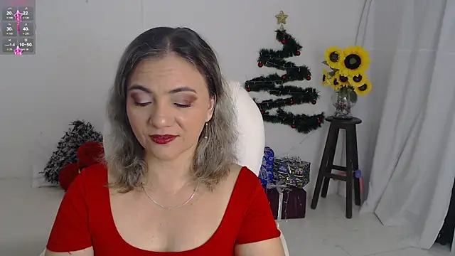 Katiana80 online show from 12-17-25, 12:00